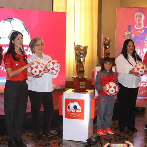 La Súper Liga Claro no solo se trata de la práctica del deporte, es una experiencia que une familias 