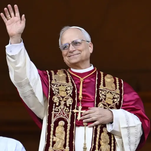 Papa León XIV es el nuevo jefe de la Iglesia católica 