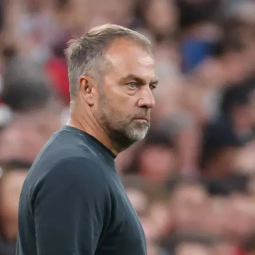 Hansi Flick se pronunció ante la llegada de Xabi Alonso al Real Madrid 