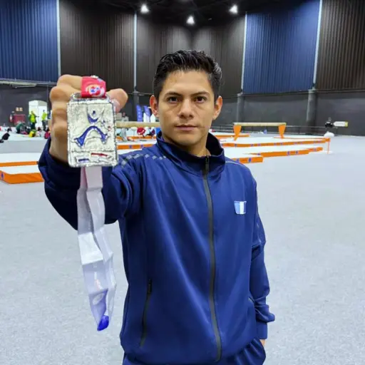 Jorge Vega brilla en el Campeonato Panamericano de Gimnasia Artística 2025 - instagram @jorgevega2020