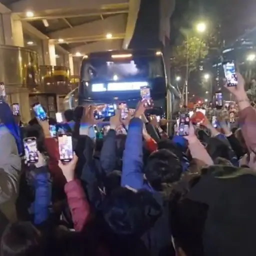 Argentina llegó a Chile en medio de un caos generado en el aeropuerto