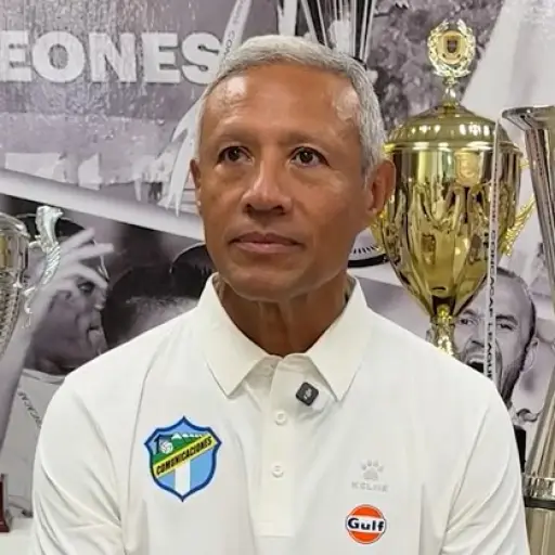 Roberto Hernández, técnico de Comunicaciones  