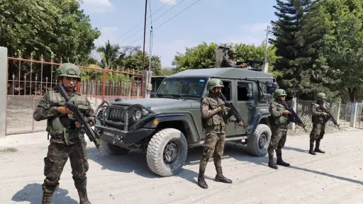 El ejército realiza patrullajes en la zona fronteriza.  ,Foto X