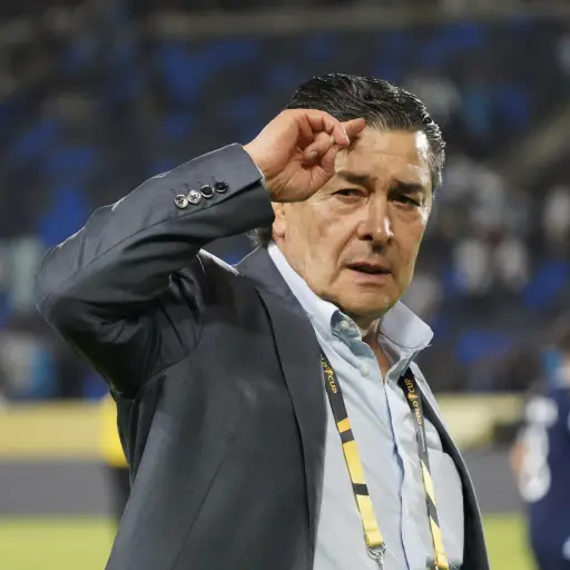 Luis Fernando Tena, técnico de Guatemala - FFG