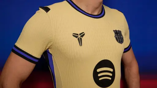 Barcelona presenta segunda equipación para la temporada 2025-2026