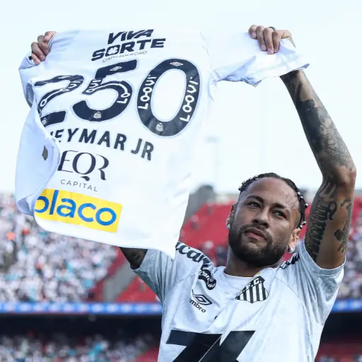 Neymar fue encarado por aficionados del Santos 