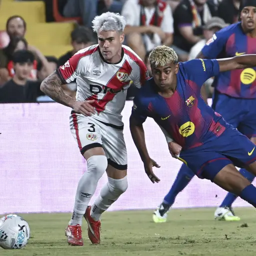 Partido entre Rayo Vallecano y Barcelona - EFE