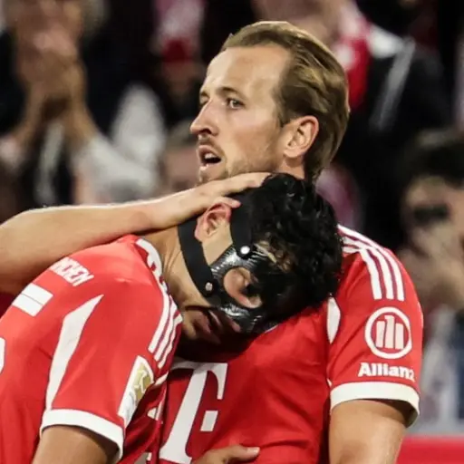 Harry Kane marca triplete con el Bayern Múnich