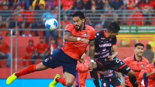 Partido entre Municipal y Xelajú MC - Sexta jornada Apertura 2025 - Xelajú MC