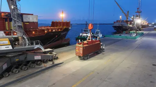 Instalaciones de la Empresa Portuaria Nacional Santo Tomás de Castilla. / Empornac