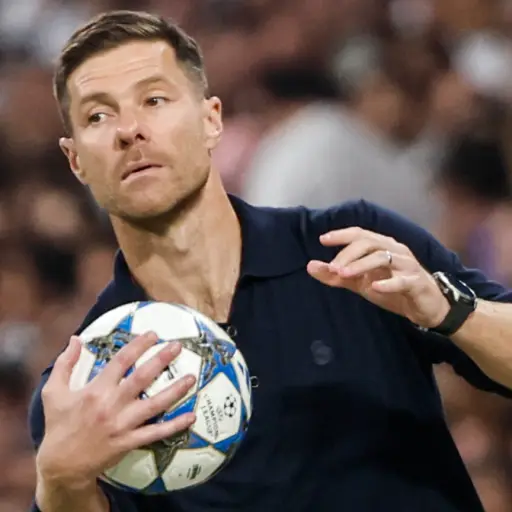 Xabi Alonso se refiere a la no titularidad de Vinícius Jr. 