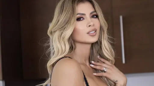 Kim Flores ,Kim Flores