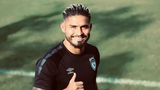 Carlos Estrada vuelve a una convocatoria de la Selección Nacional - instagram @chava_estradaoficial13
