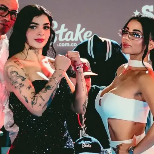 Karely Ruiz ,Karely Ruiz