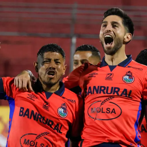 Celebración de Pedro Altán y Nicolás Samayoa - CSD Municipal