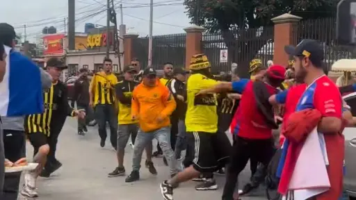 Disturbios previo al Xelajú-Real España por la Copa Centroamericana - Captura de pantalla