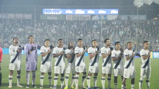 Carlos Ruiz envío una recomendación a seleccionados nacionales 