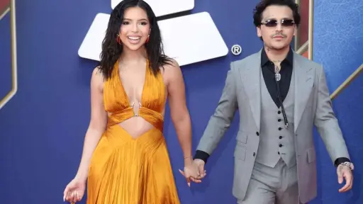 Ángela Aguilar Christian Nodal ,Instagram