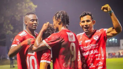 El Deportivo Sacachispas triunfó en casa 3-2 sobre Nueva Santa Rosa 