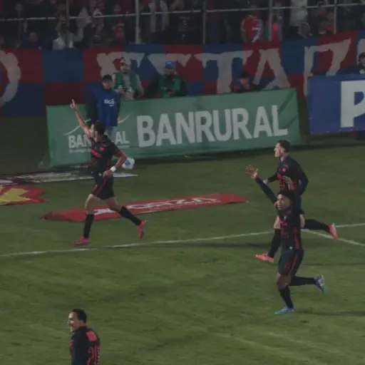 José Carlos Martínez evita la derrota de Municipal en Quetzaltenango 