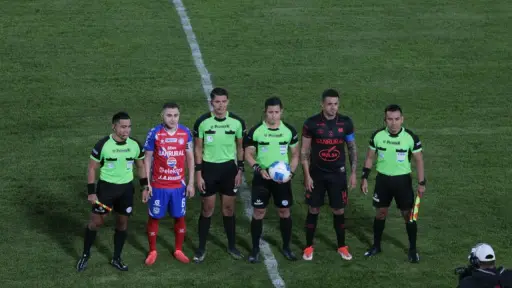 Maynor de León, capitán de Xelajú, metió en serios problemas al cuadro de Amarini Villatoro 