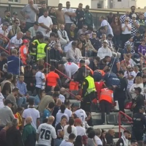 Aficionado sufre problema cardiaco en pleno estadio del Ceuta