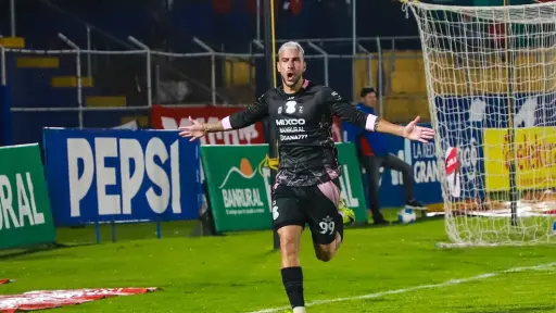¡Nicolás Martínez, máximo goleador del Apertura 2025! - Deportivo Mixco