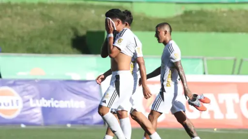 Comunicaciones tocó fondo: el peor torneo en 76 años de historia - Alex Meoño