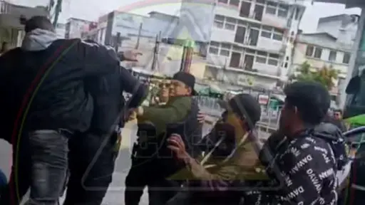 Mototaxistas en la zona 1. ,Captura de pantalla video Facebook.