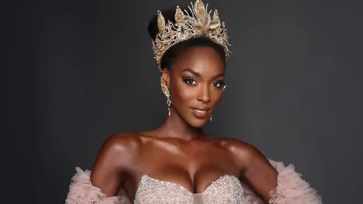 Olivia Yacé ,Redes sociales