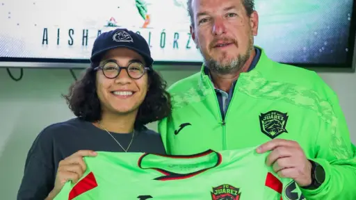 Presentación de Aisha Solorzano como nueva jugadora del F. C. Juárez Femenil 