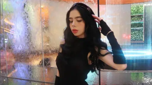 Niña fresa fotos concierto Bad Bunny ,Instagram