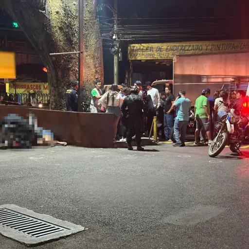 Tres personas mueren en ataque armado en Amatitlán