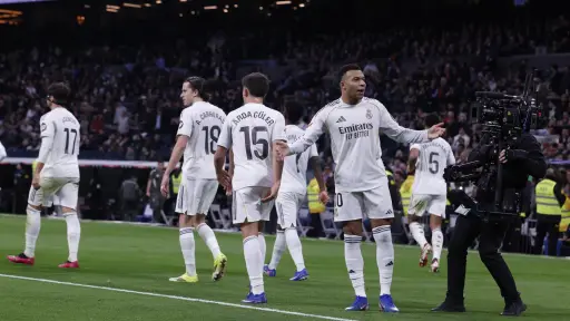 Celebración de Kylian Mbappé ante el Levante - EFE