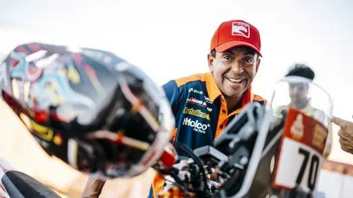 Día de descanso para Francisco Arredondo en el Rally Dakar 2026 - César Pérez