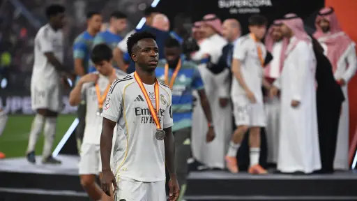 Vinícius alcanza cifra de Ronaldo, Benzema y Puskás 