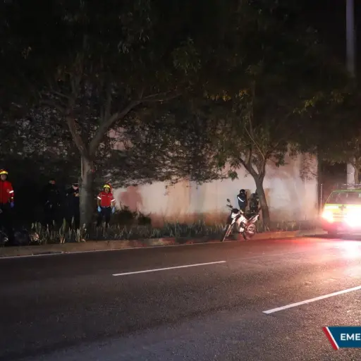 Los cuerpos fueron encontrados en cercanías del puente El Naranjo, Mixco. ,Bomberos Municipales