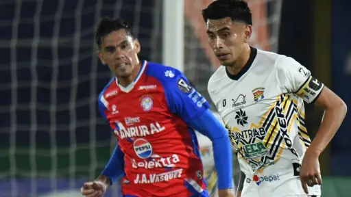 Xelajú y Aurora darán inicio con el Torneo Clausura 2026