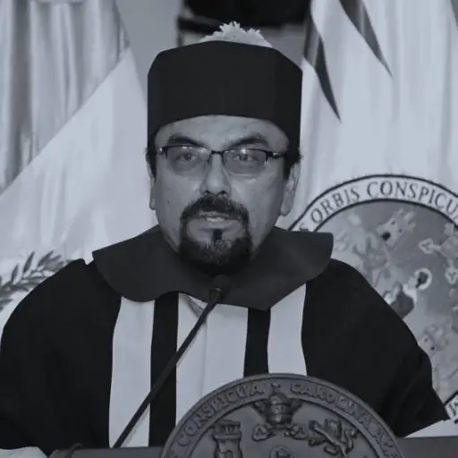 Edy Romero, director del Centro Universitario de Petén. ,.