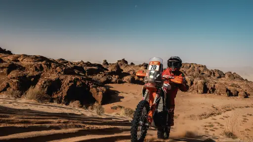Francisco Arredondo completó la quinta etapa del Rally Dakar 2026 