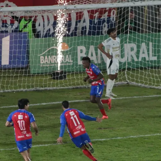 Xelajú venció a Comunicaciones en el estadio Mario Camposeco 