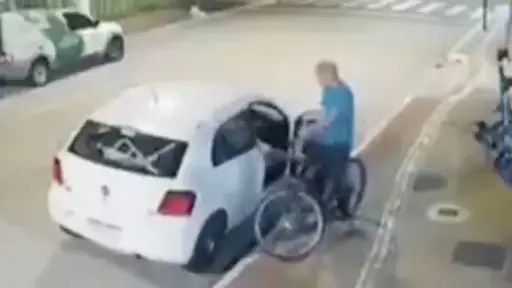 Intento de asalto frustrado. ,Captura de pantalla video de X.