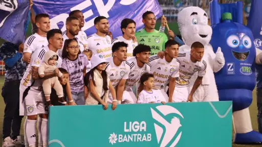 Comunicaciones se encuentra actualmente en el último lugar del acumulado 