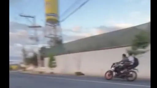 El motorista fue sorprendido en la aldea Cuchilla del Carmen, según las autoridades de este municipio. ,Captura de pantalla. 