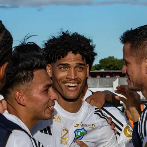 Dairon Reyes, futbolista cubano de Comunicaciones, fue pieza importante en el triunfo este miércoles 