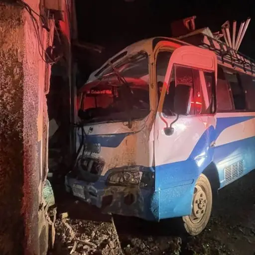 . ,Bomberos Voluntarios