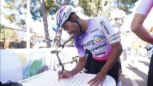 Sergio Chumil durante el Tour de Omán 2026 - Burgos BH