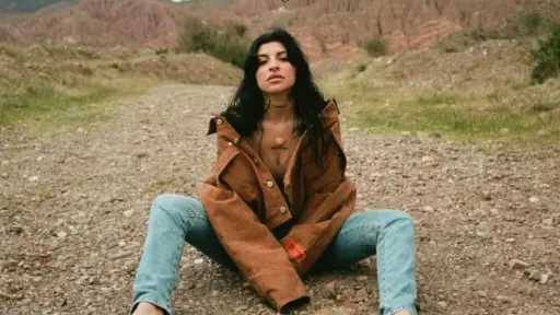 Cazzu ,Redes sociales