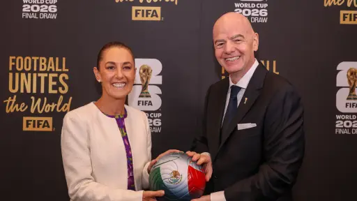 La presidenta de México, Claudia Sheinbaum, informó que el presidente de la FIFA, Gianni Infantino, habló con ella vía telefónica. 
