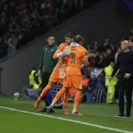 Antonin Kinsky, portero del Tottenham fue sustituido - EFE